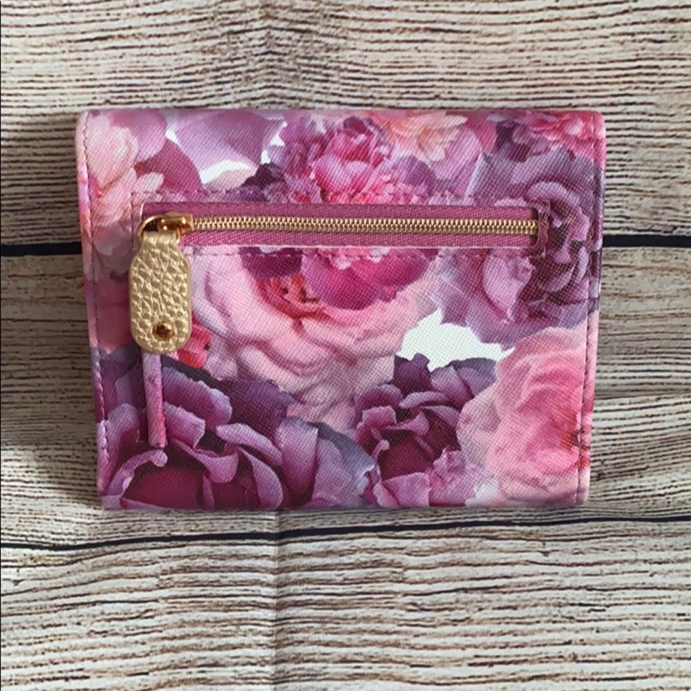 Floral Wallet - Picture 4 of 4
